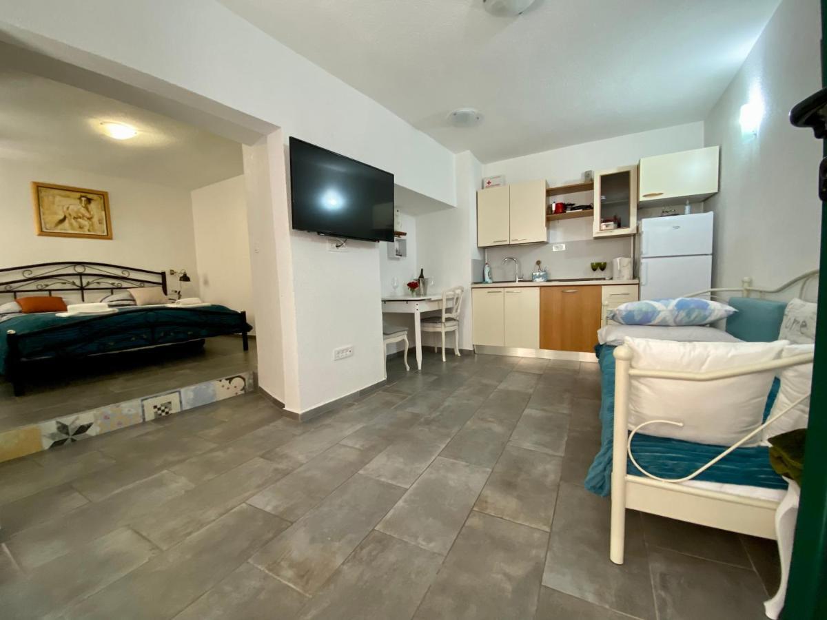 Apartment Papalina City Center Split Exterior photo