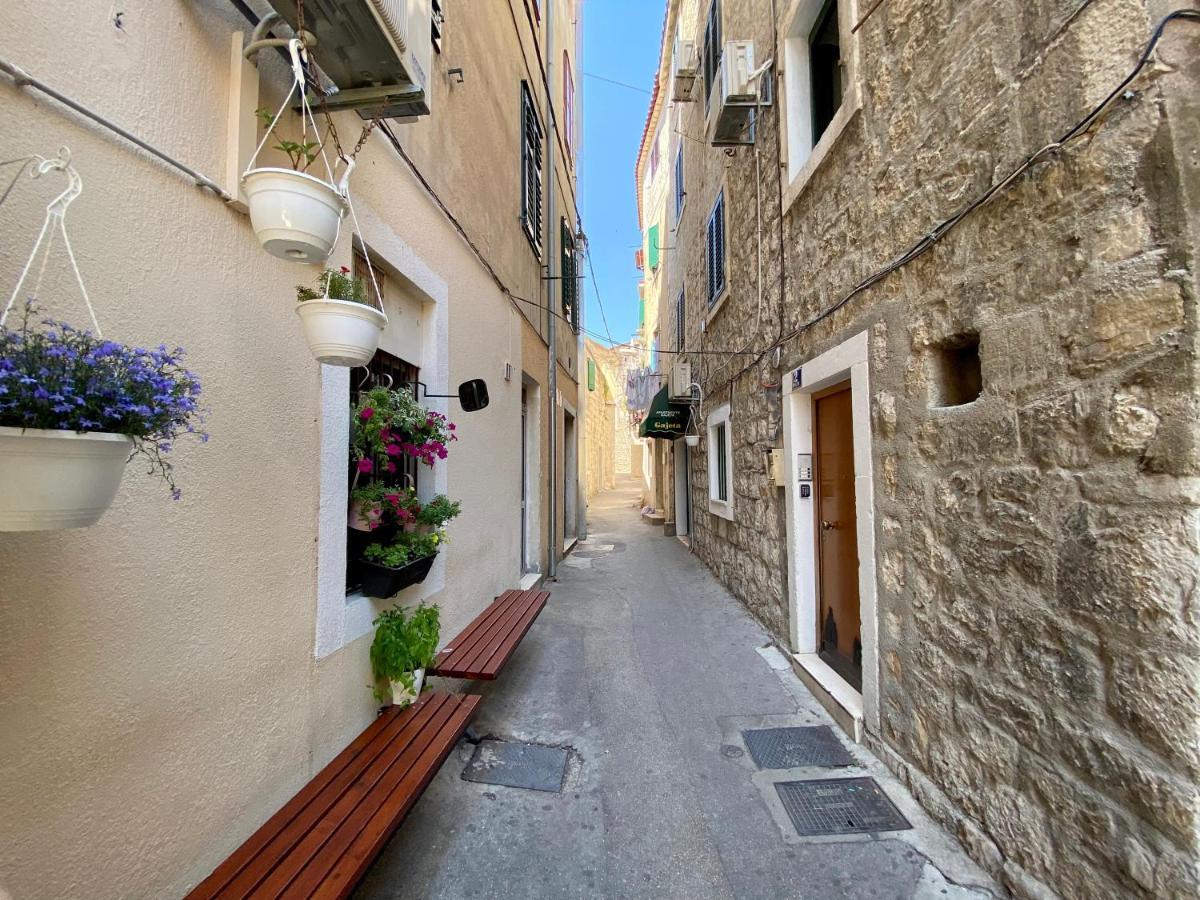Apartment Papalina City Center Split Exterior photo